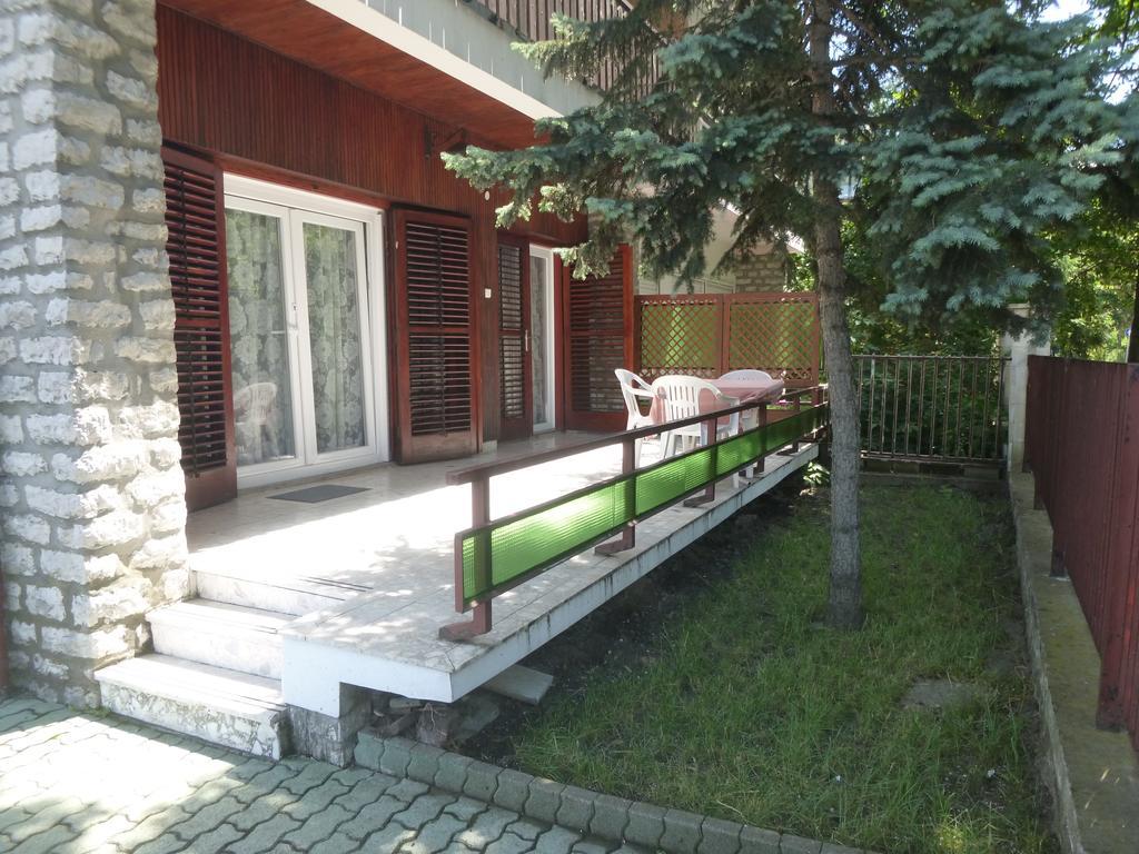 Oleander Holiday House Шиофок Экстерьер фото